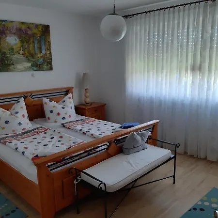 דירה Schoene 80qm In Ruhiger Lage פרידריכסהאפן