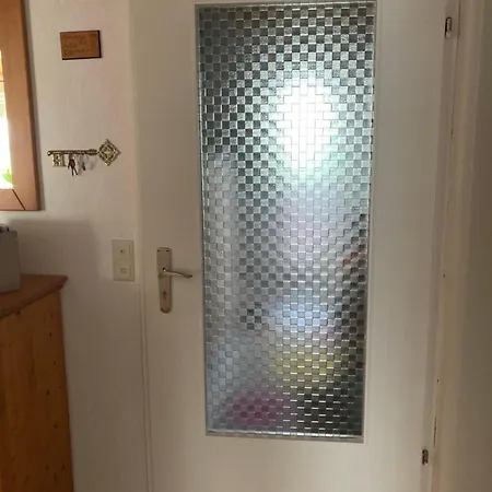 Schoene 80qm In Ruhiger Lage * פרידריכסהאפן